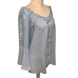 Melissa Paige Sky Blue Ruffled Peasant Top BRAND NEW BEAUTIFUL DETAIL. SIZE PL